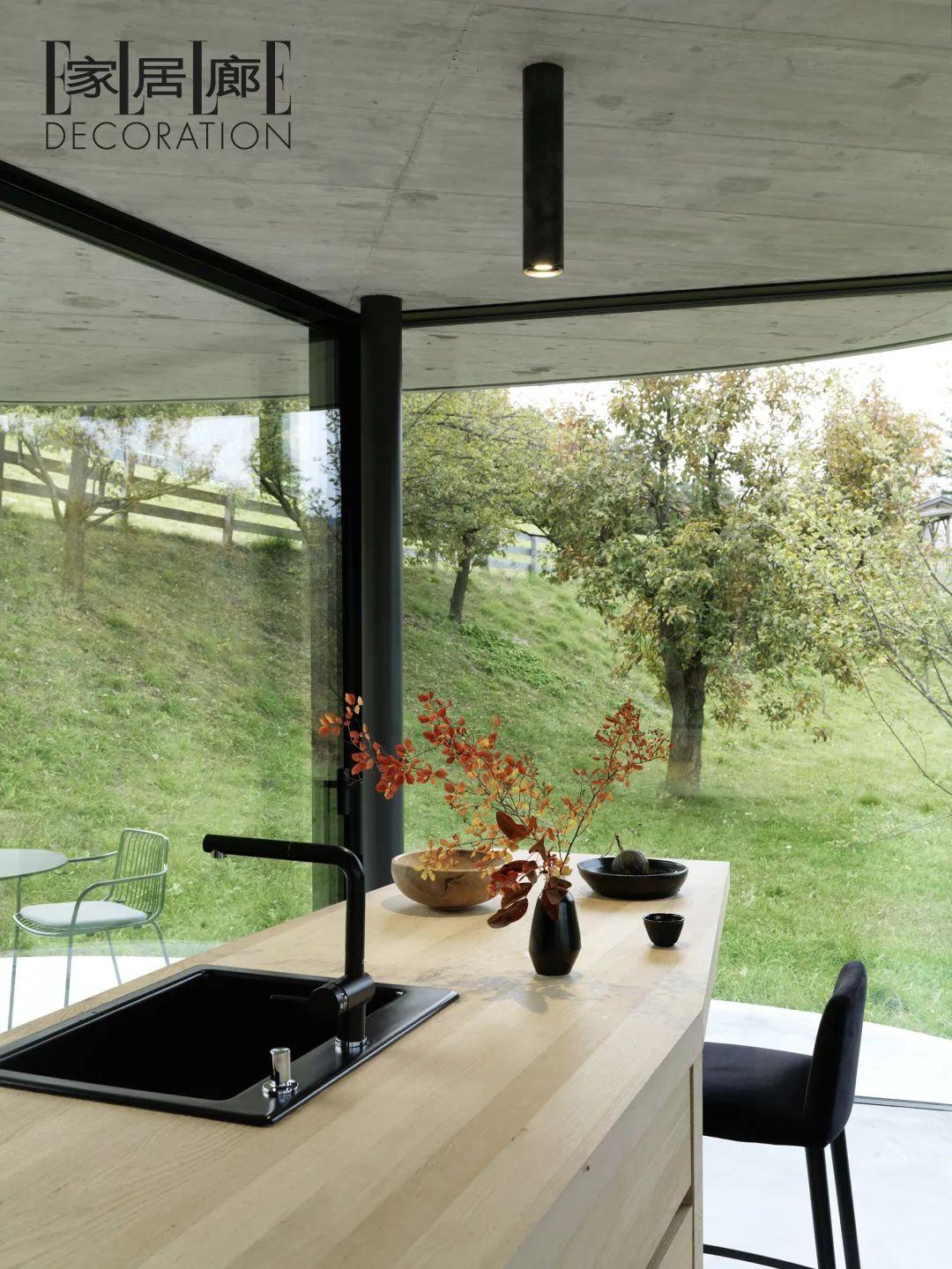 教室外墻布置文化創(chuàng)意_創(chuàng)意美術(shù)漆 外墻工業(yè)_外墻創(chuàng)意畫