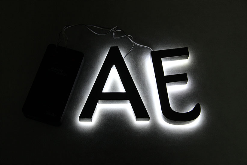 亞克力背光迷你字價(jià)格怎么算_達(dá)爾優(yōu)背光鍵盤怎么不發(fā)光_金屬背光發(fā)光字