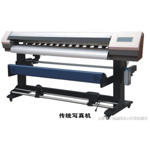 uv噴繪機(jī)和普通噴繪機(jī)的區(qū)別 寫真機(jī)和UV平板打印機(jī)的區(qū)別